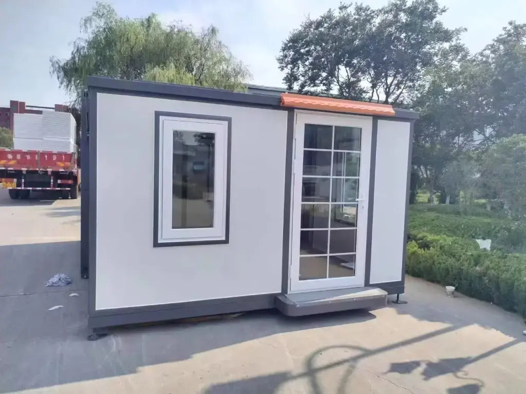 2024-Unite-dhabitation-mobile-Conteneur-2.jpg Stahlworks 2024 Mobile Wohncontainer – Modular, Isoliert, Komplett, 2‑Zimmer - Image 1