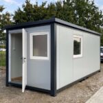Bürocontainer 6,00 x 2,40 m mit WC, Dusche und Kochnische