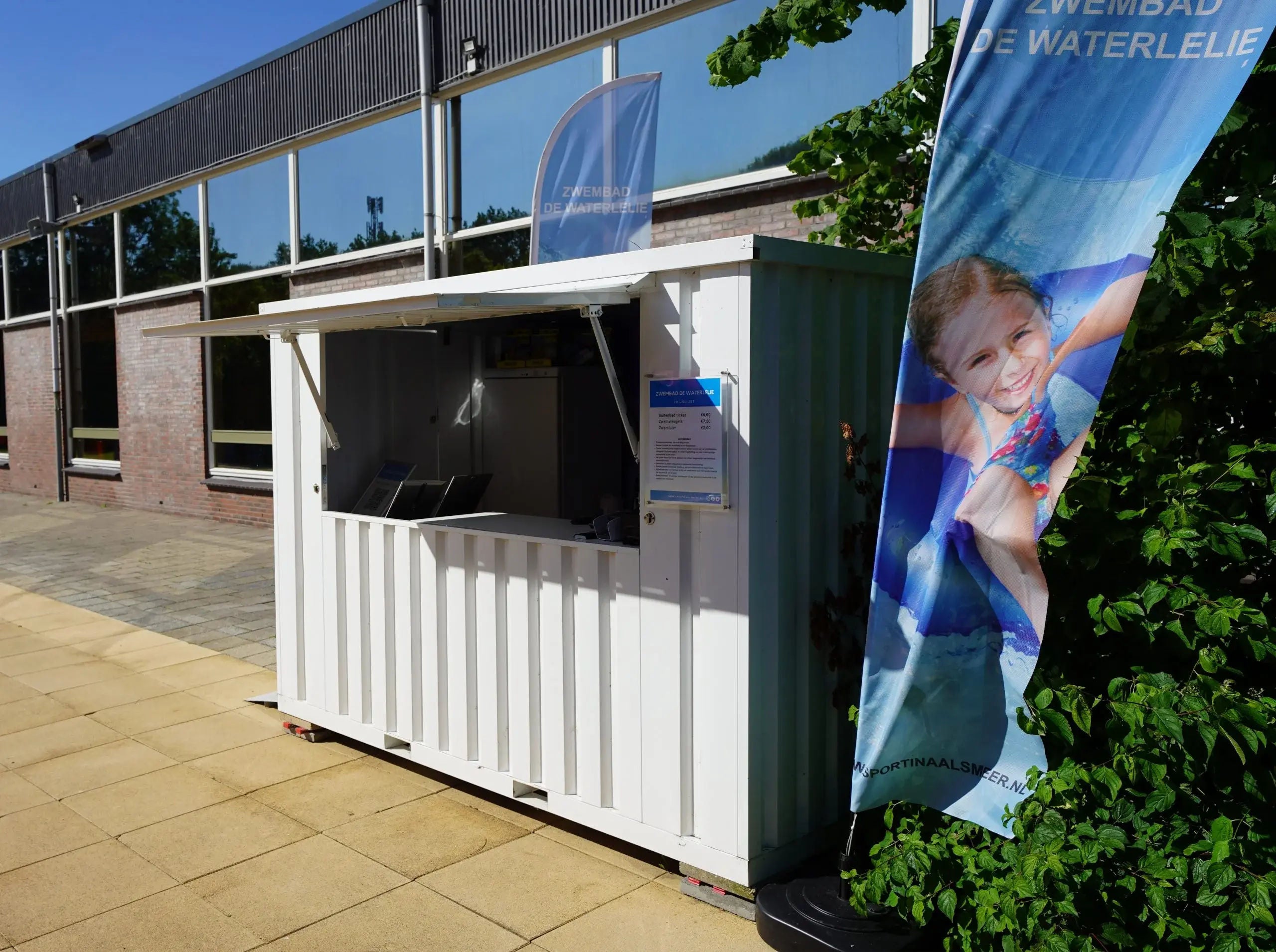 Modularer Demontierbarer Containerbar Gehäuse 4×2 m XL Weiß RAL 9016 - Image 3