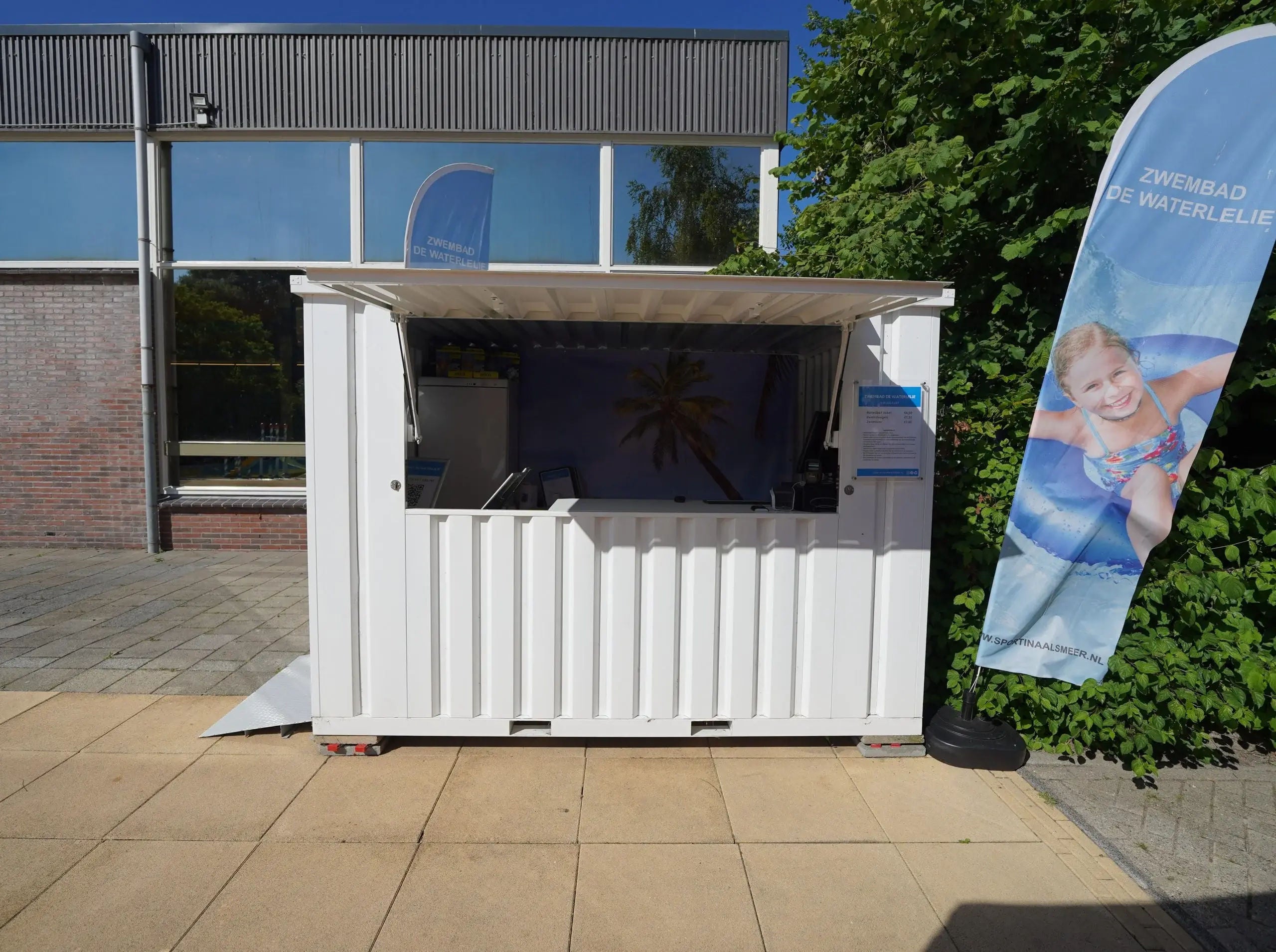 Modularer Demontierbarer Containerbar Gehäuse 4×2 m XL Weiß RAL 9016 - Image 4